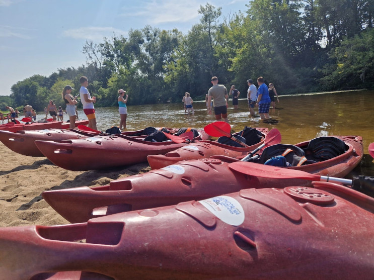 most z&nbsp;miastem w&nbsp;tle